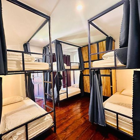 The Jam Hostel Luang Prabang Extérieur photo