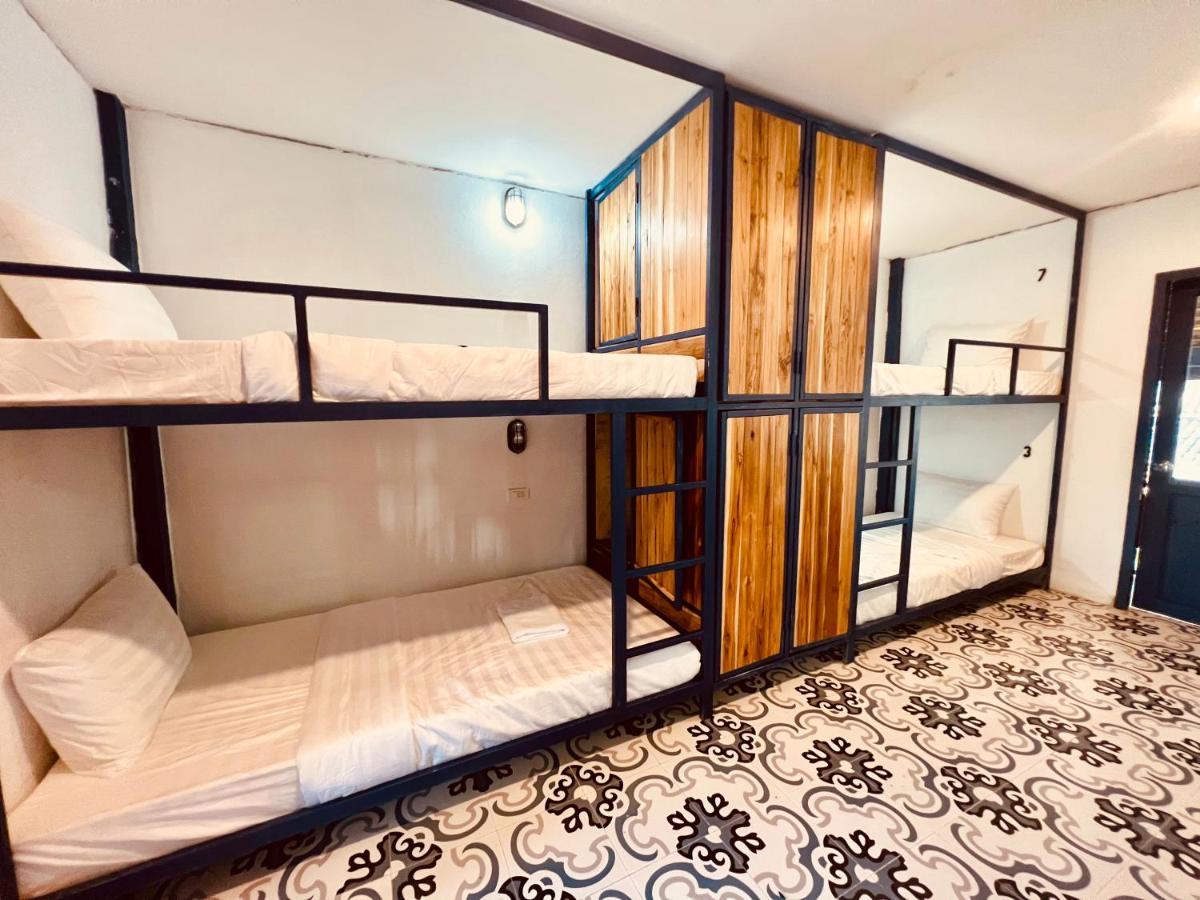 The Jam Hostel Luang Prabang Extérieur photo